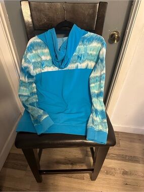 Blue Tie-Dye Hooded Pullover Sweatshirt